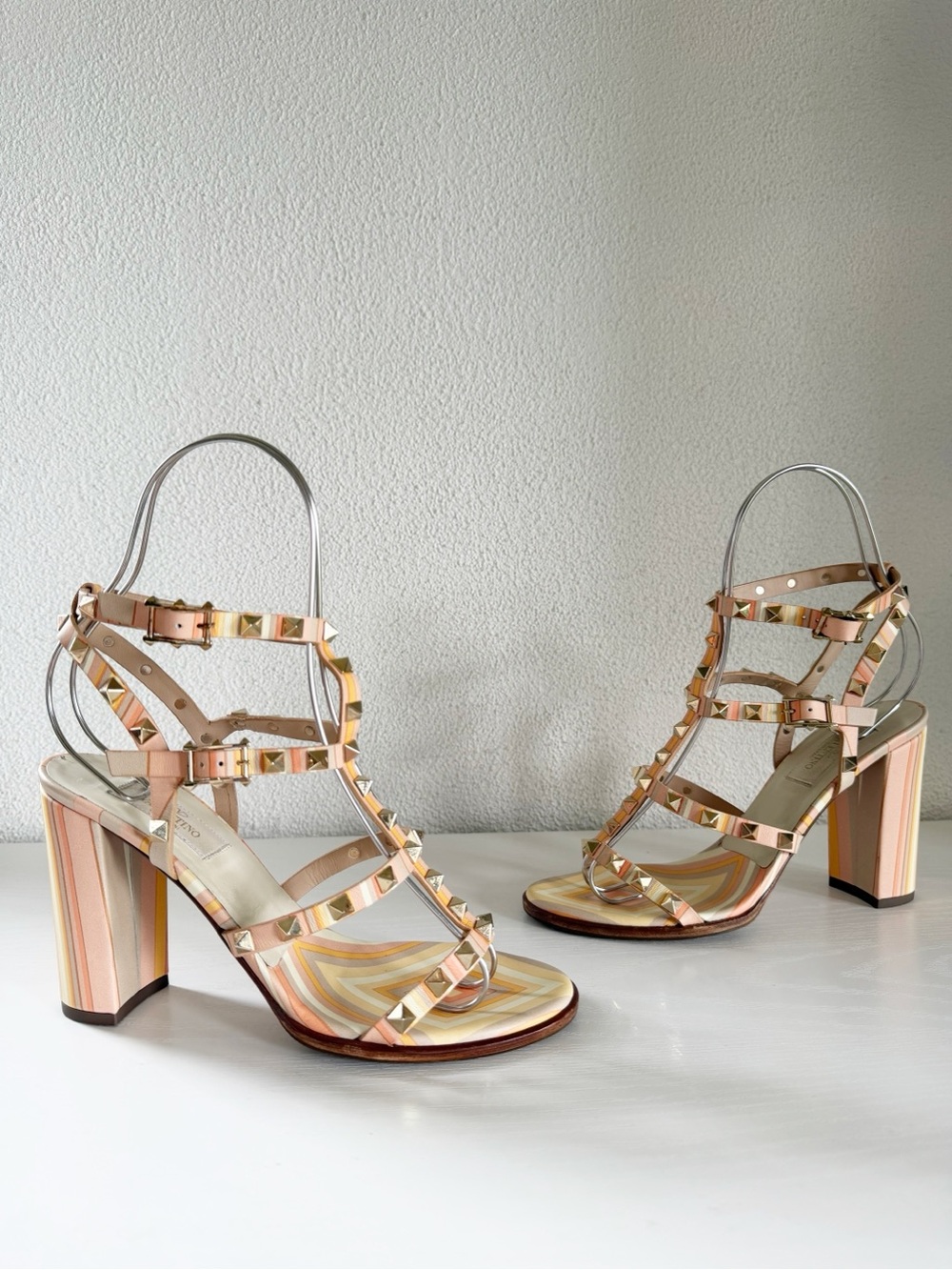 Valentino Garavani Rockstud Caged Block Heel Sandals Pastel Stripe EU38 US8